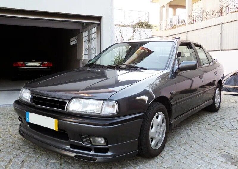 Universal Renault Laguna Front Splitter – Fits GTIR, Civic, Evo & More