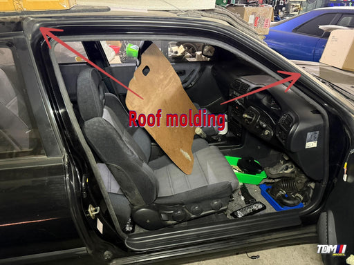 Car interior with roof molding  nissan pulsar gtir